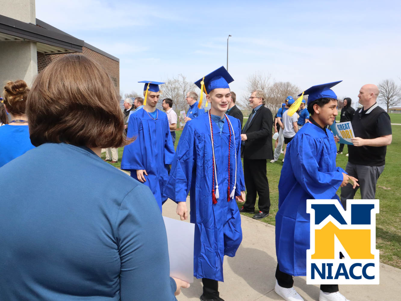 niacc_grad-11