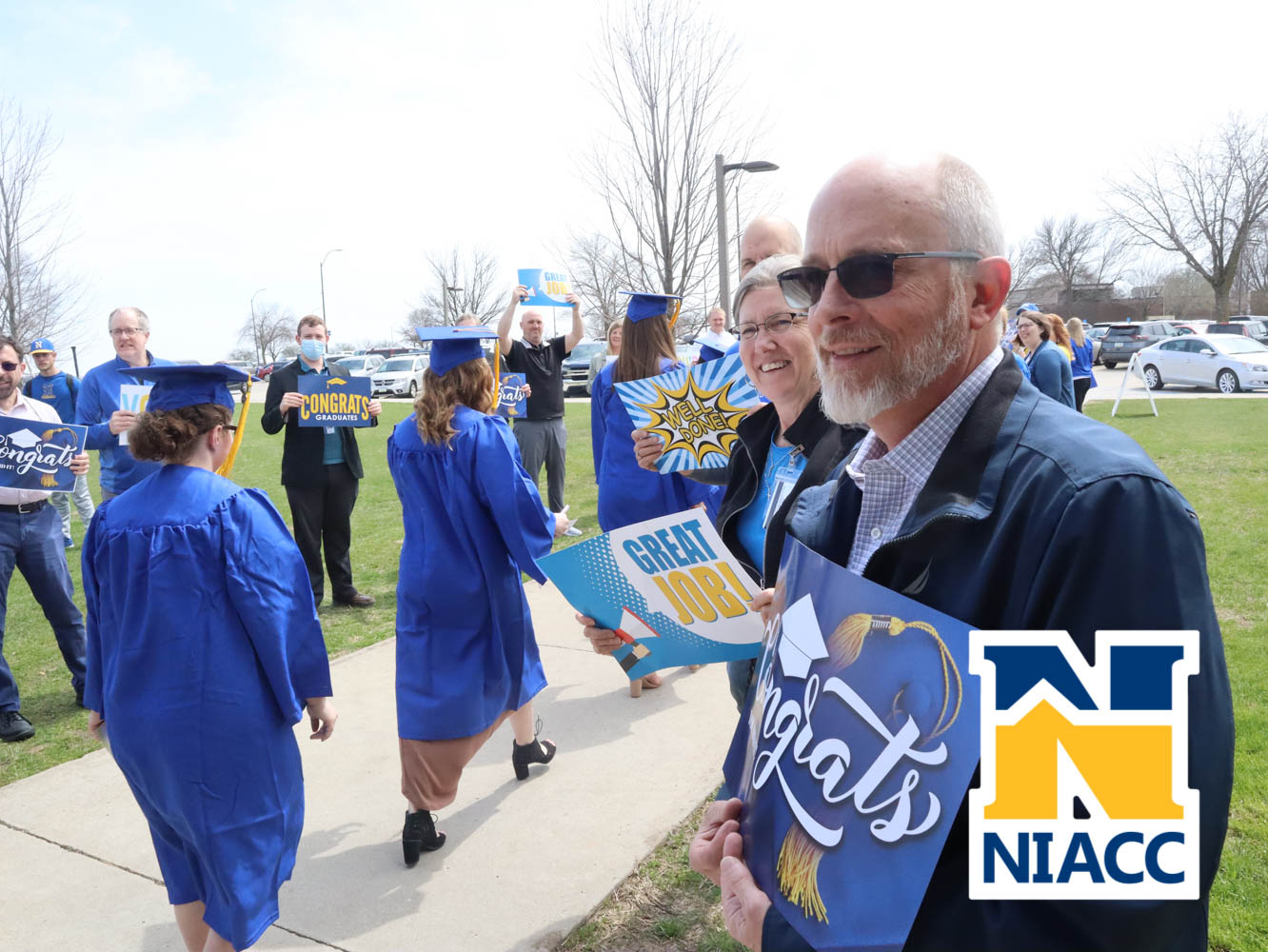 niacc_grad-3