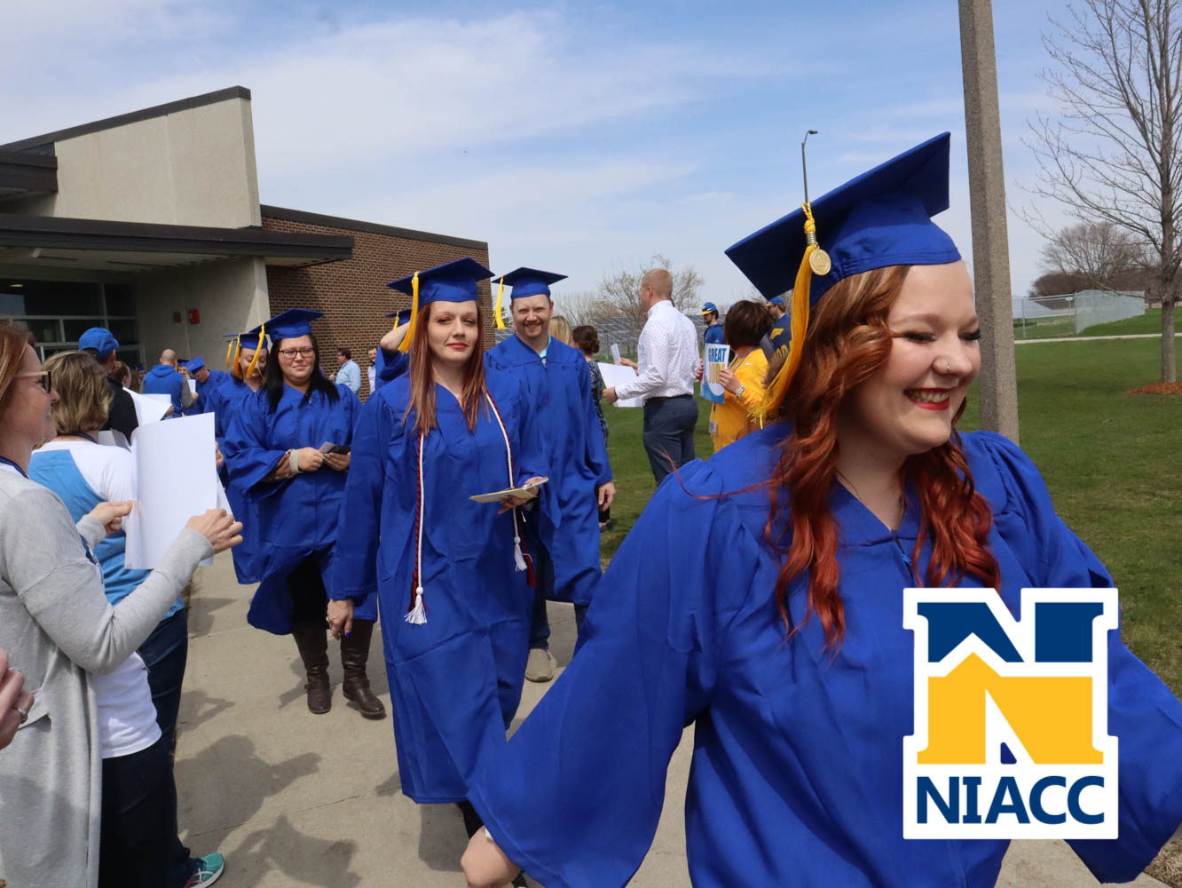 niacc_grad-4