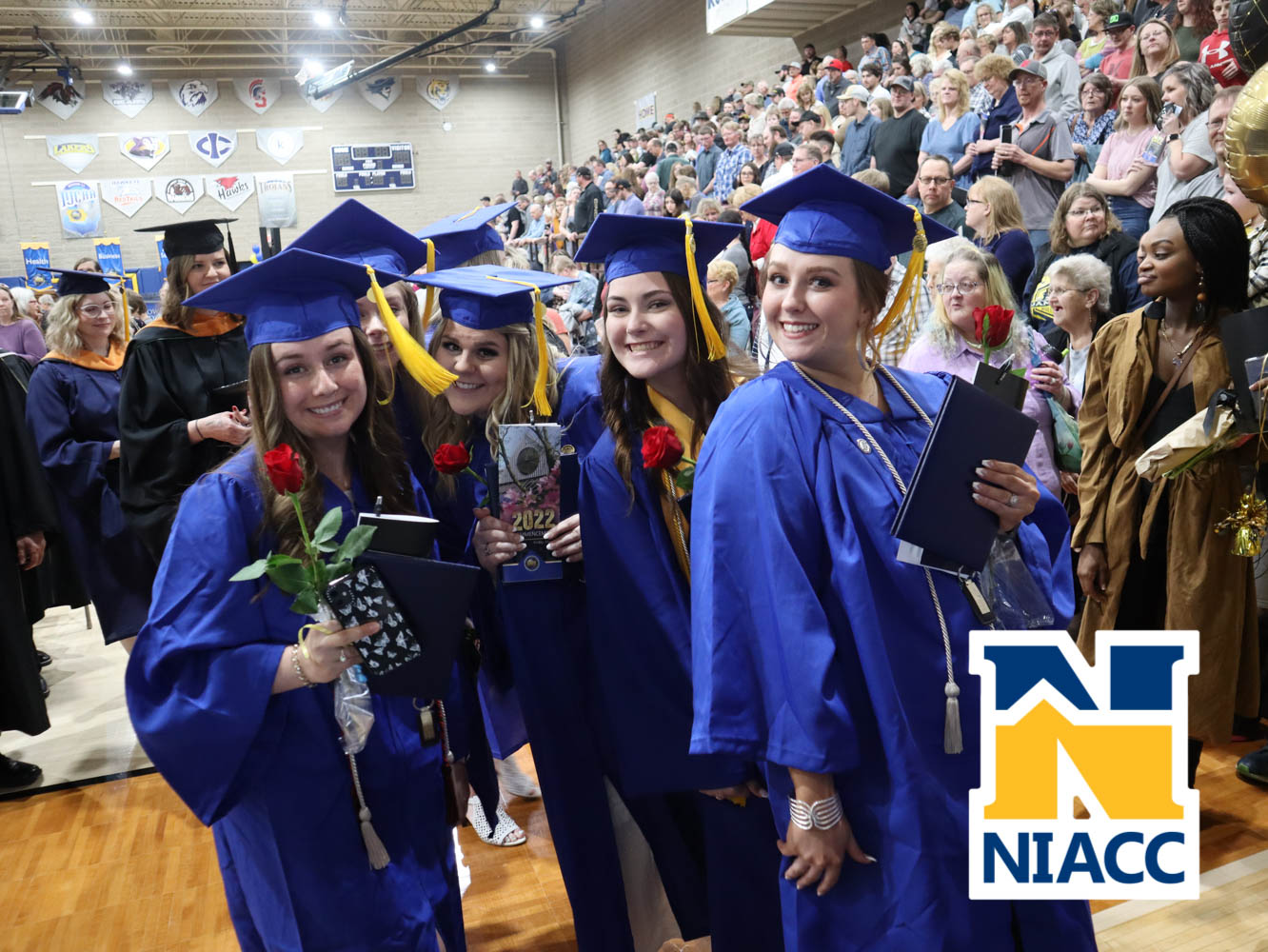 niacc_grad-87