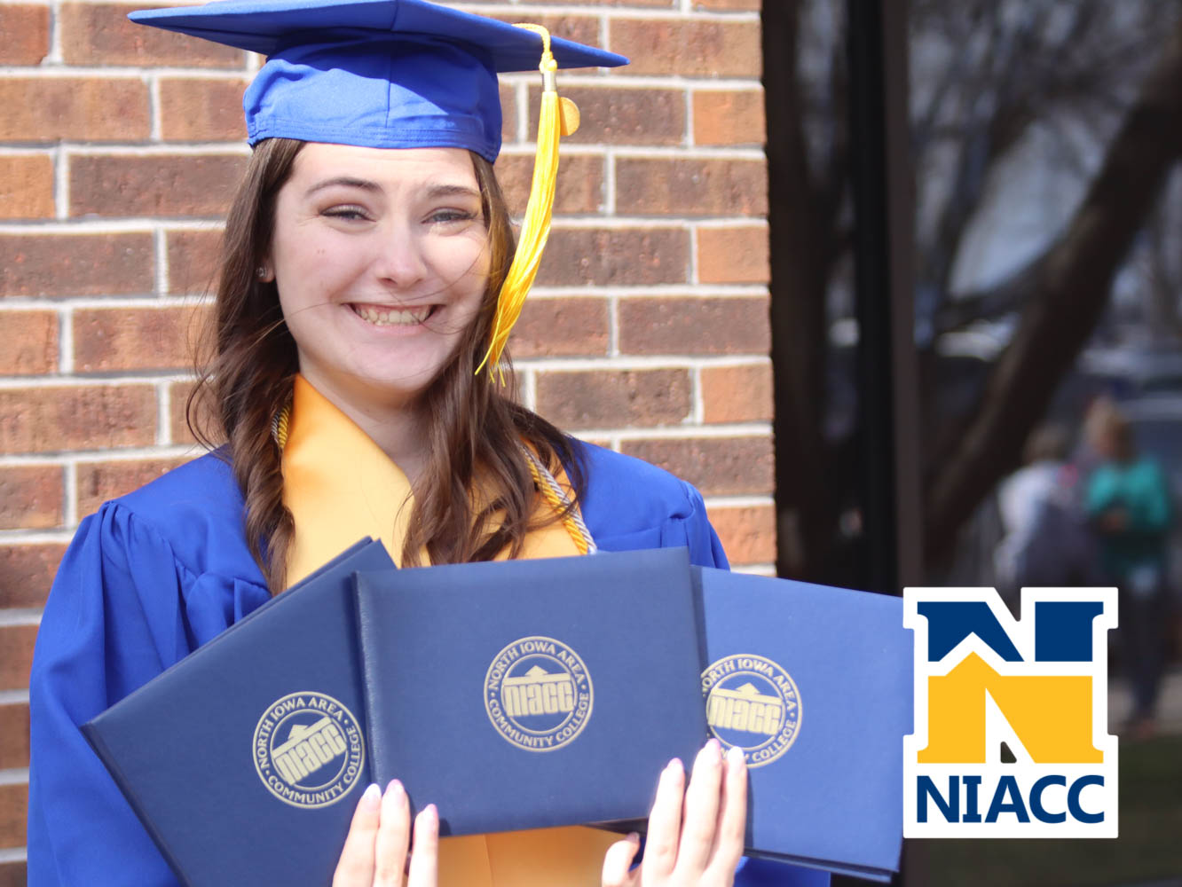 niacc_grad-94