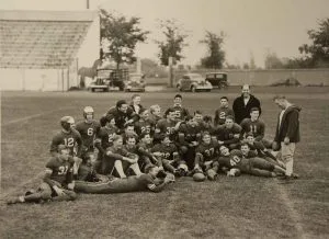 Picture of the 1938 Football Team